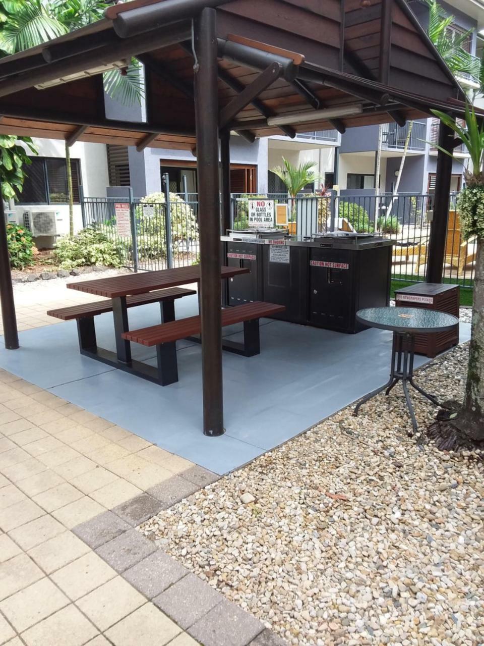 Jackies City Central Apartment 凱恩斯 外观 照片